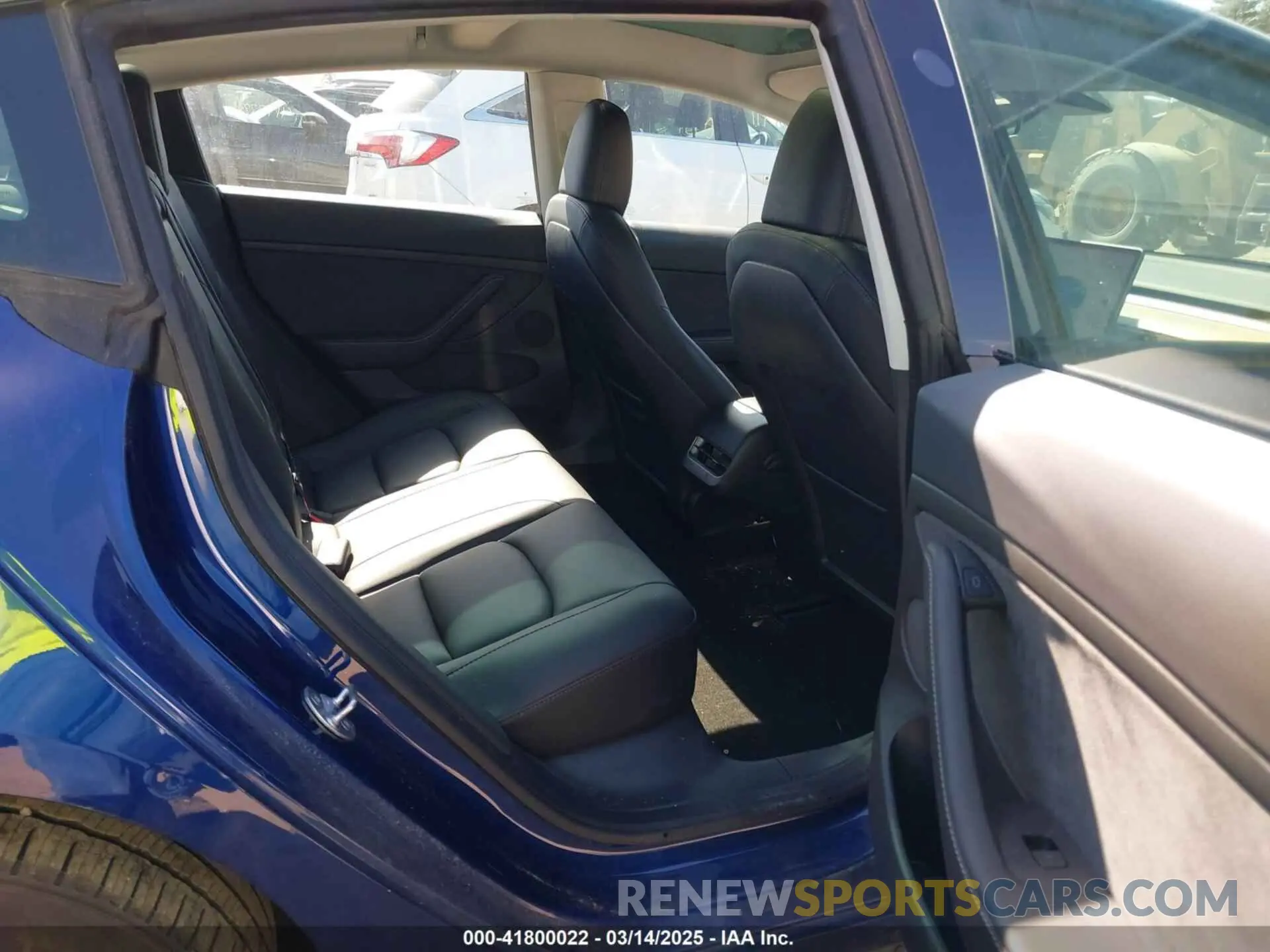 8 Photograph of a damaged car 5YJ3E1EA4PF554837 TESLA MODEL 3 2023