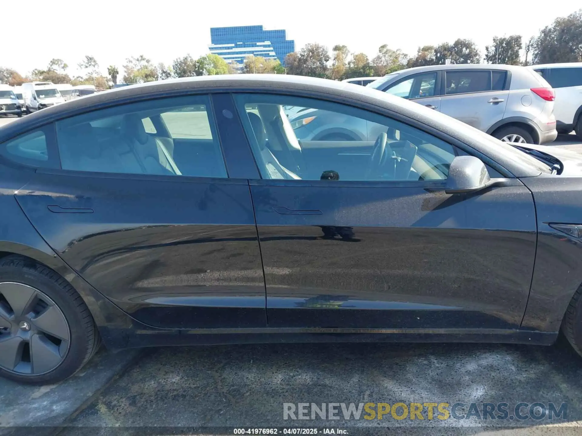 13 Photograph of a damaged car 5YJ3E1EA4PF571895 TESLA MODEL 3 2023