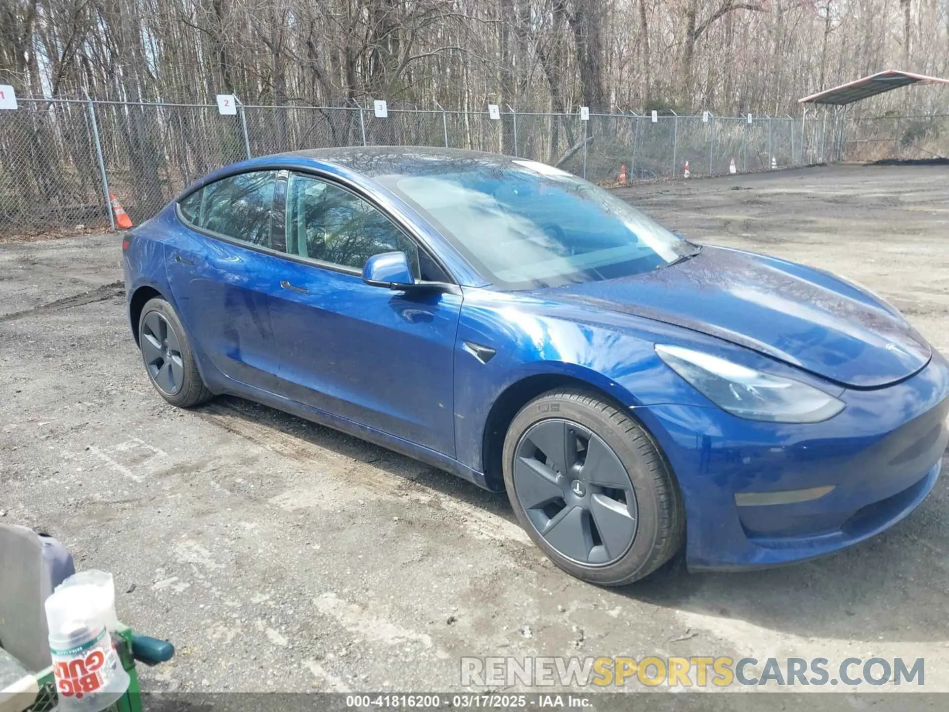 1 Photograph of a damaged car 5YJ3E1EA4PF581441 TESLA MODEL 3 2023