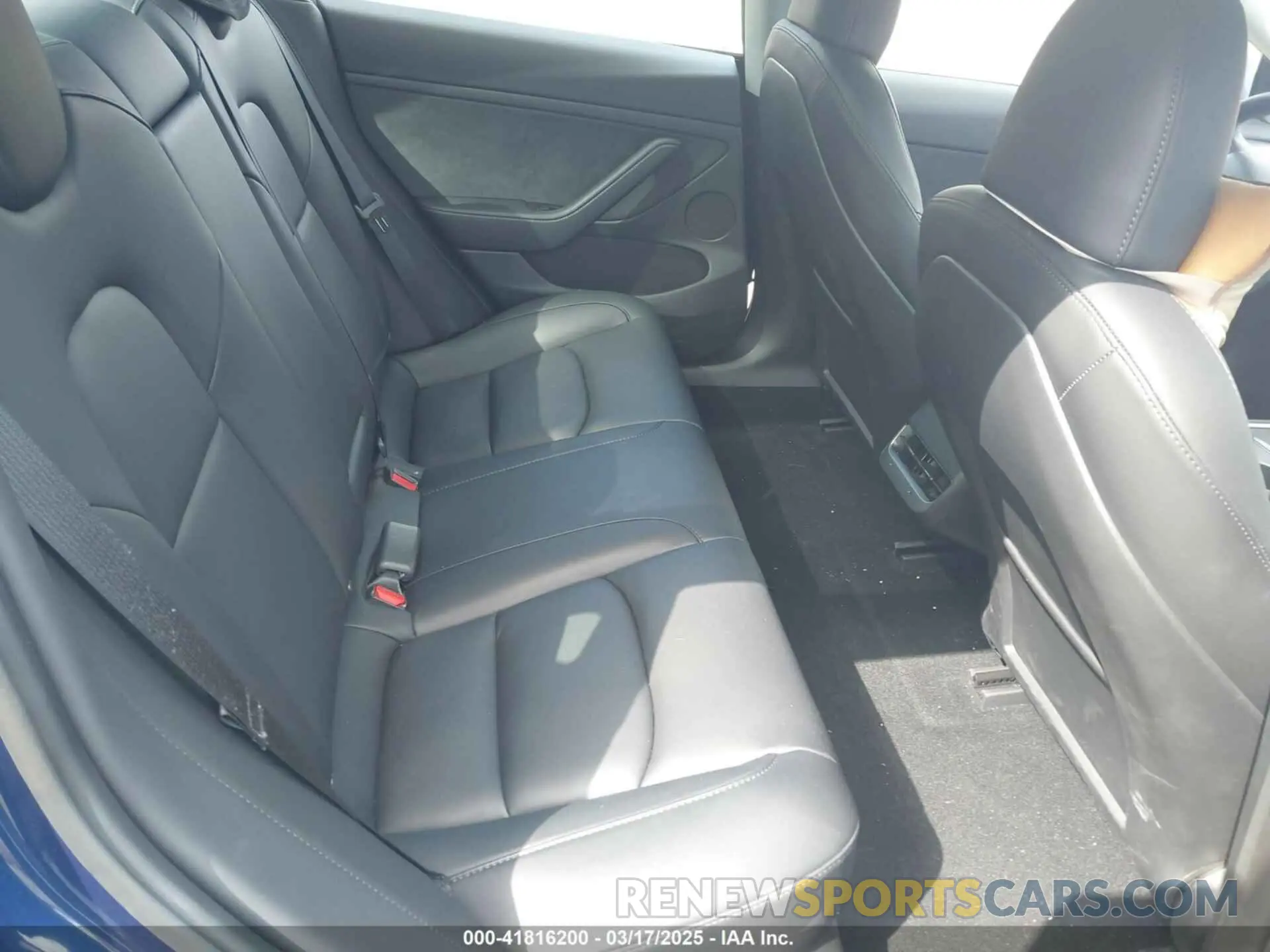 8 Photograph of a damaged car 5YJ3E1EA4PF581441 TESLA MODEL 3 2023