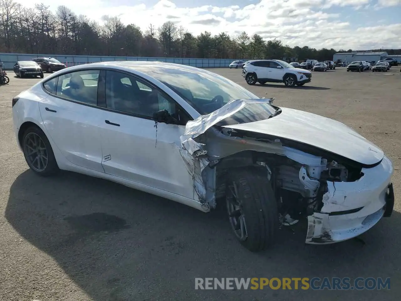4 Photograph of a damaged car 5YJ3E1EA4PF587904 TESLA MODEL 3 2023