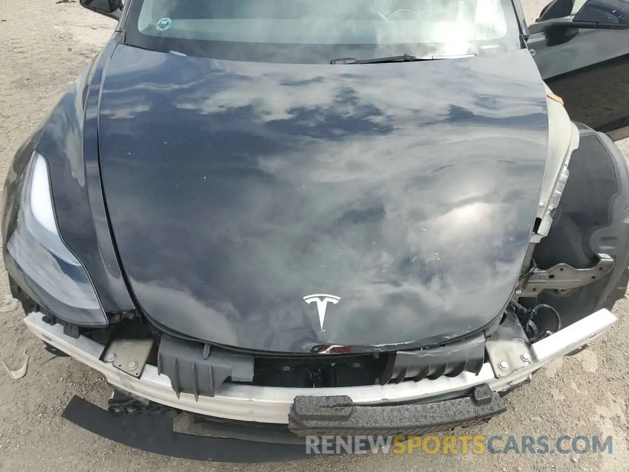 11 Photograph of a damaged car 5YJ3E1EA4PF601185 TESLA MODEL 3 2023