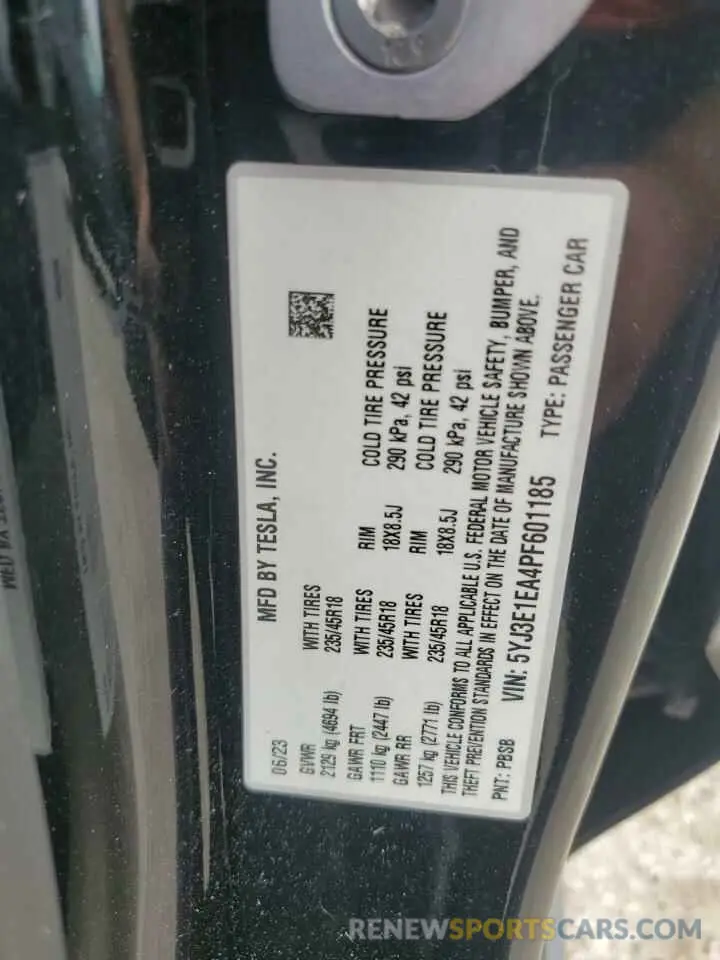 13 Photograph of a damaged car 5YJ3E1EA4PF601185 TESLA MODEL 3 2023