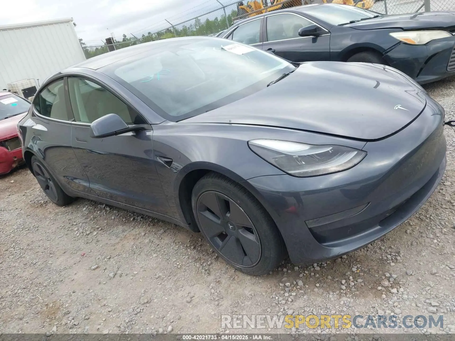 1 Photograph of a damaged car 5YJ3E1EA4PF605513 TESLA MODEL 3 2023