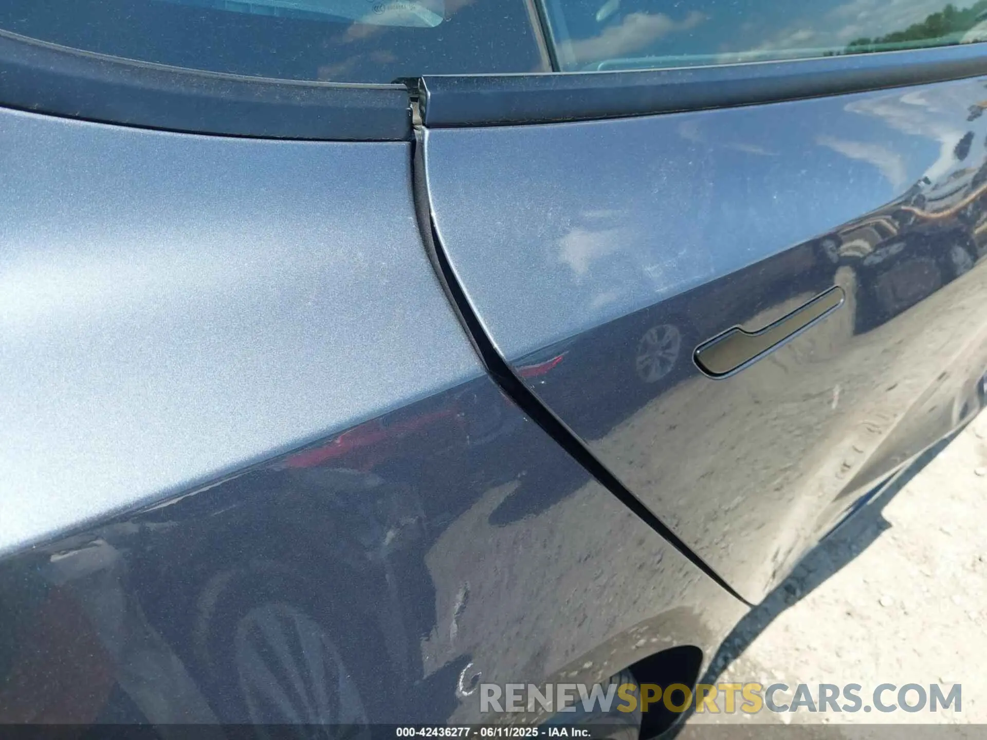 23 Photograph of a damaged car 5YJ3E1EA4PF615457 TESLA MODEL 3 2023