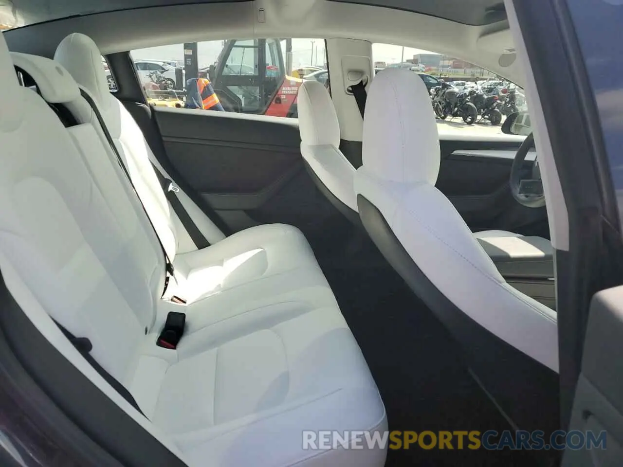11 Photograph of a damaged car 5YJ3E1EA4PF630167 TESLA MODEL 3 2023