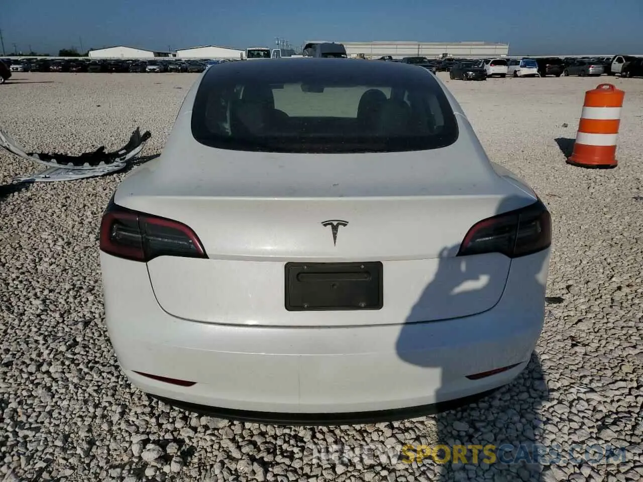 6 Photograph of a damaged car 5YJ3E1EA4PF631304 TESLA MODEL 3 2023