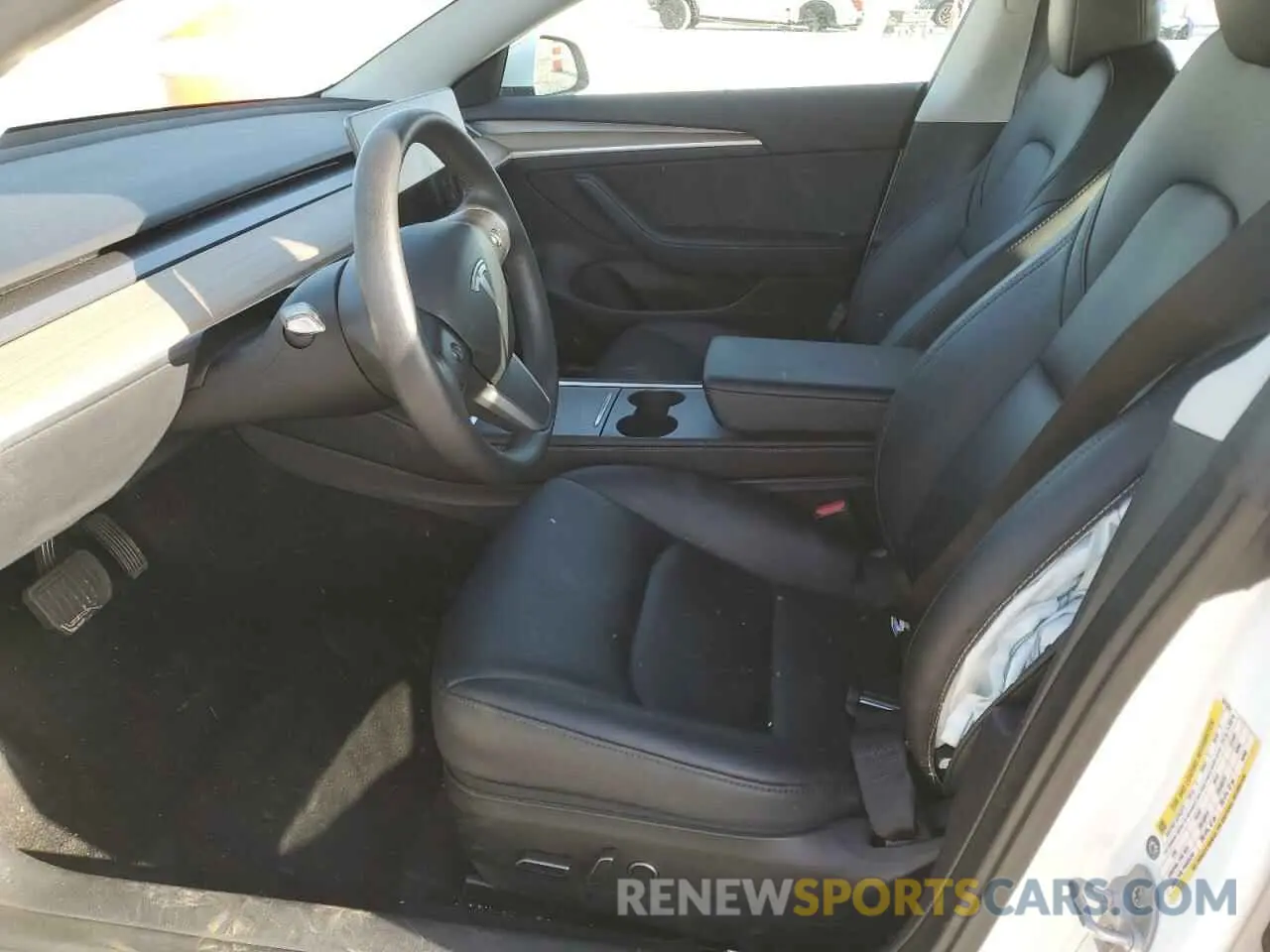 7 Photograph of a damaged car 5YJ3E1EA4PF631304 TESLA MODEL 3 2023