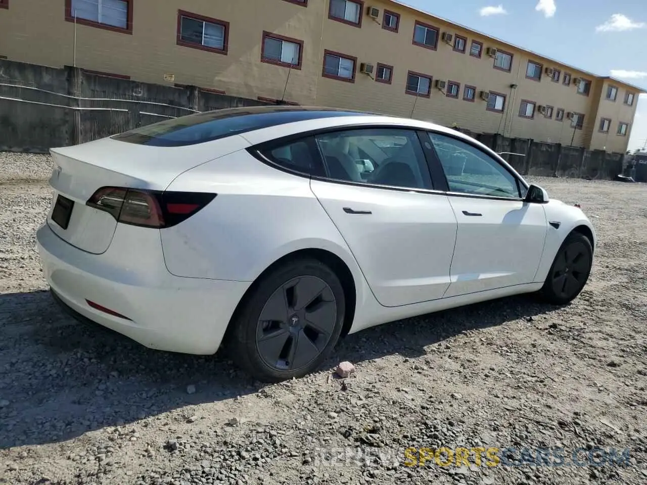 3 Photograph of a damaged car 5YJ3E1EA4PF641072 TESLA MODEL 3 2023