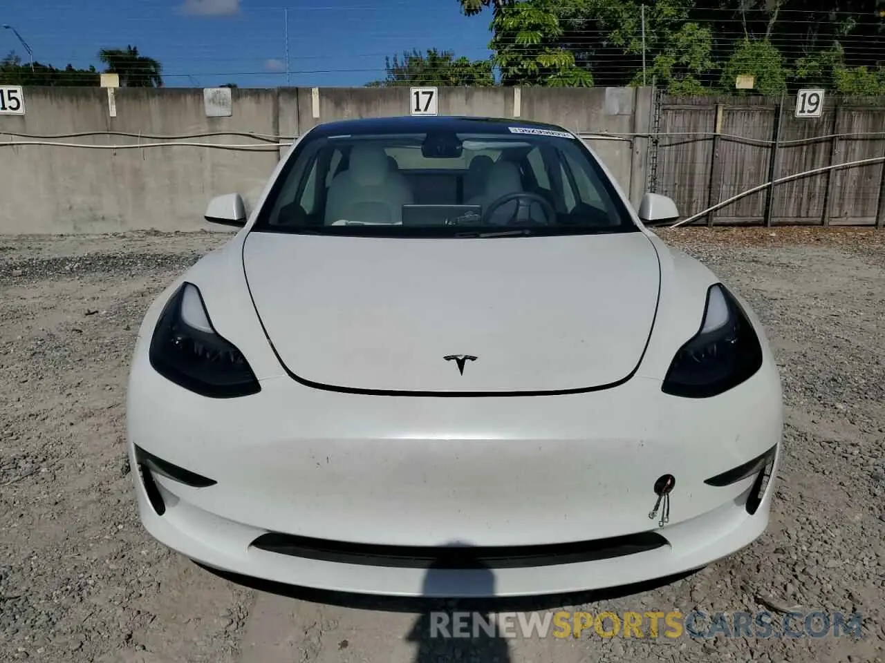 5 Photograph of a damaged car 5YJ3E1EA4PF641072 TESLA MODEL 3 2023