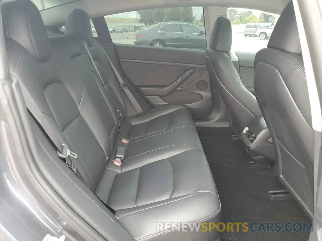 11 Photograph of a damaged car 5YJ3E1EA4PF642769 TESLA MODEL 3 2023
