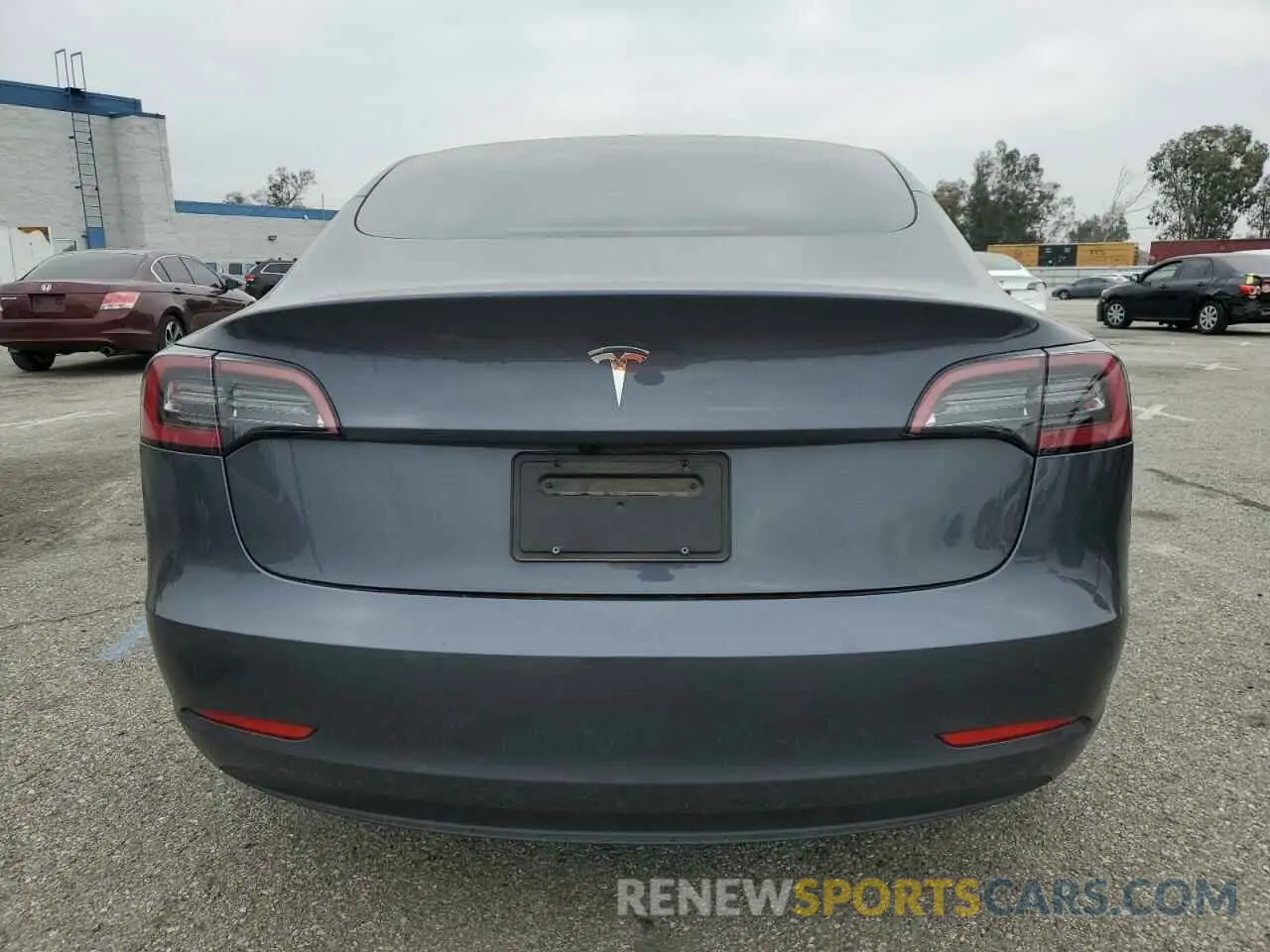 6 Photograph of a damaged car 5YJ3E1EA4PF642769 TESLA MODEL 3 2023