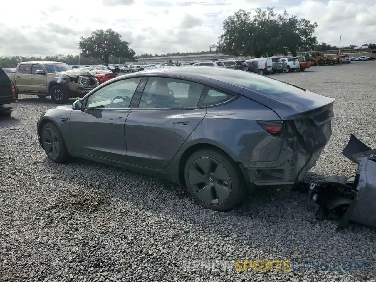 2 Photograph of a damaged car 5YJ3E1EA4PF646711 TESLA MODEL 3 2023