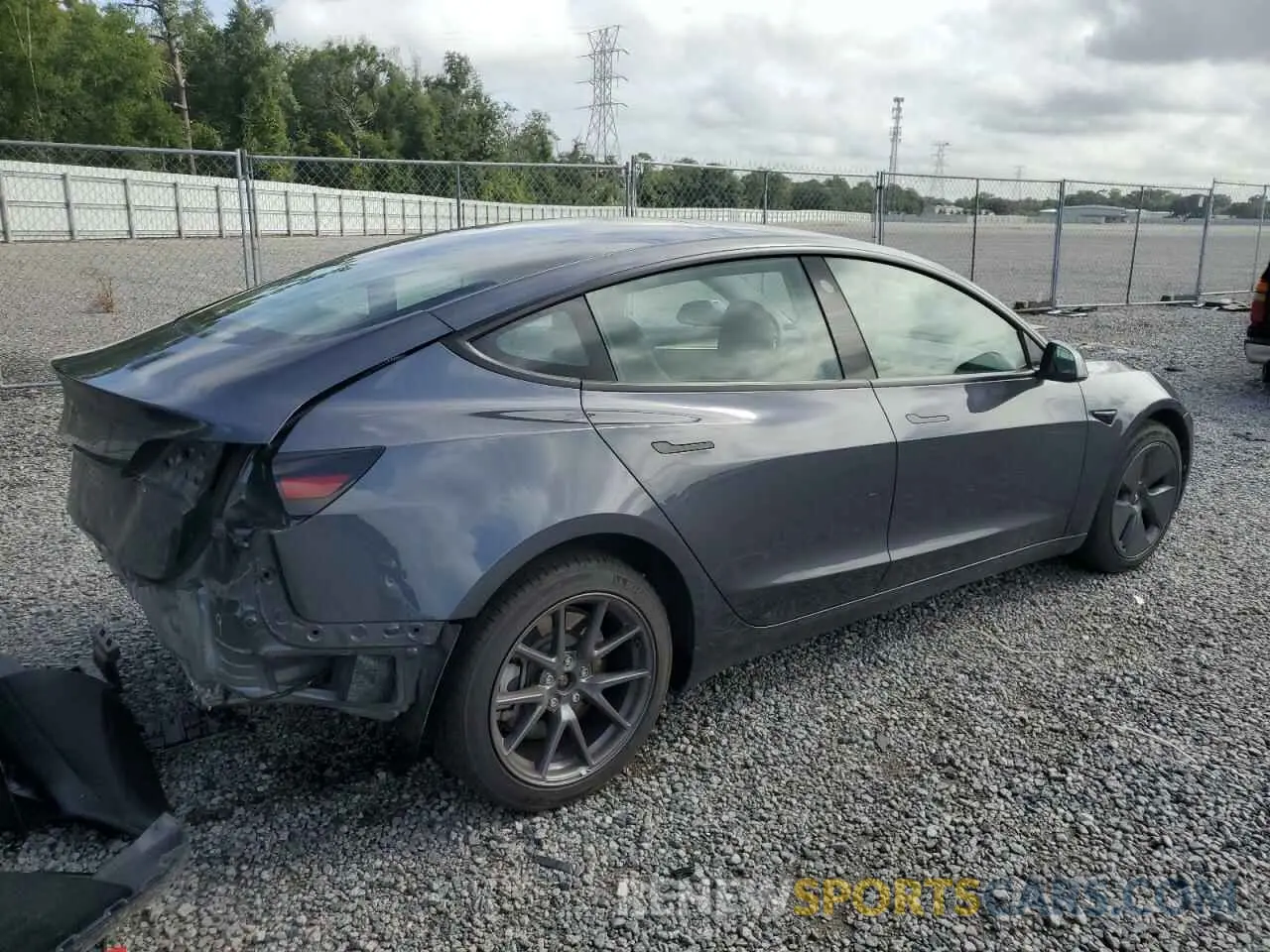 3 Photograph of a damaged car 5YJ3E1EA4PF646711 TESLA MODEL 3 2023