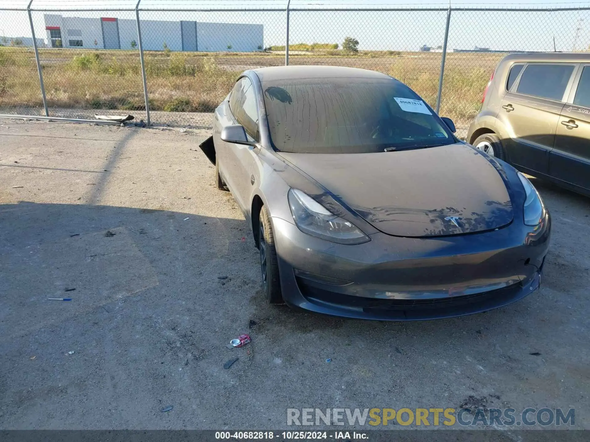 1 Photograph of a damaged car 5YJ3E1EA4PF649740 TESLA MODEL 3 2023