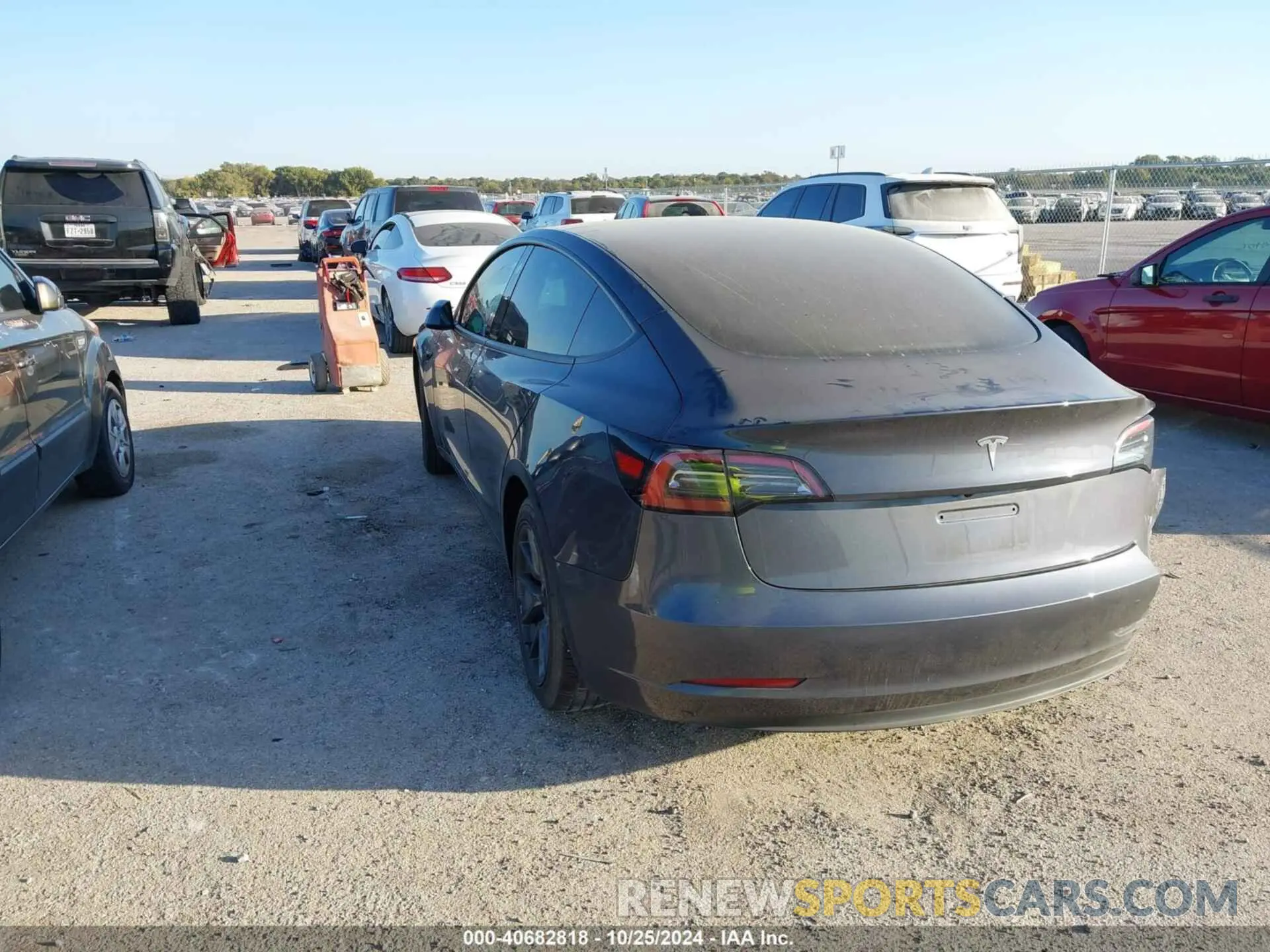 3 Photograph of a damaged car 5YJ3E1EA4PF649740 TESLA MODEL 3 2023