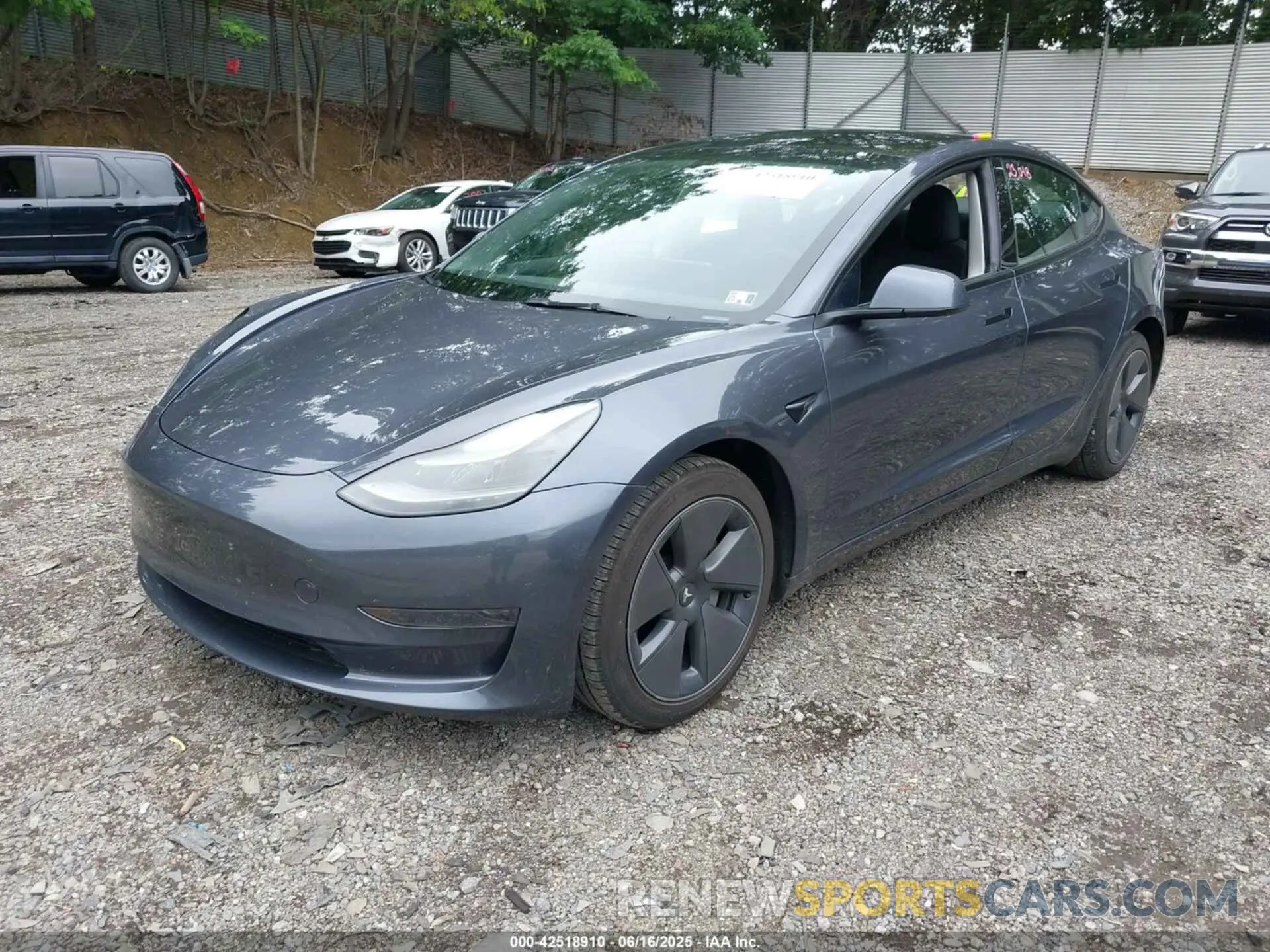 2 Photograph of a damaged car 5YJ3E1EA4PF657112 TESLA MODEL 3 2023