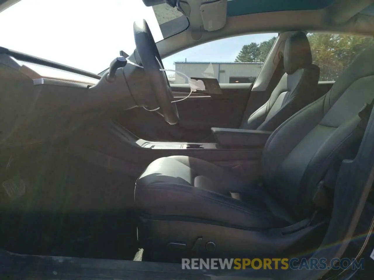 7 Photograph of a damaged car 5YJ3E1EA4PF658387 TESLA MODEL 3 2023