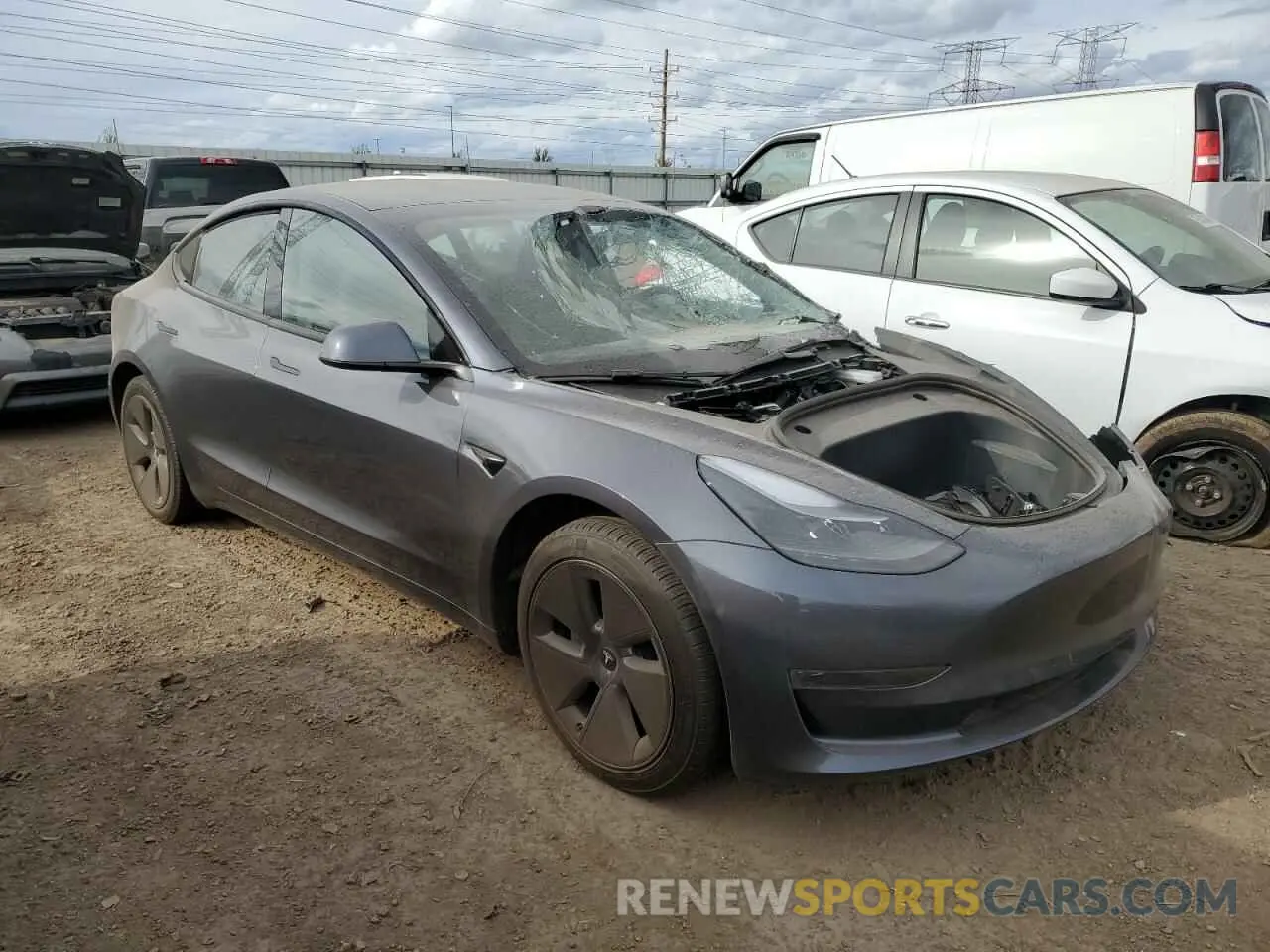 4 Photograph of a damaged car 5YJ3E1EA4PF662651 TESLA MODEL 3 2023