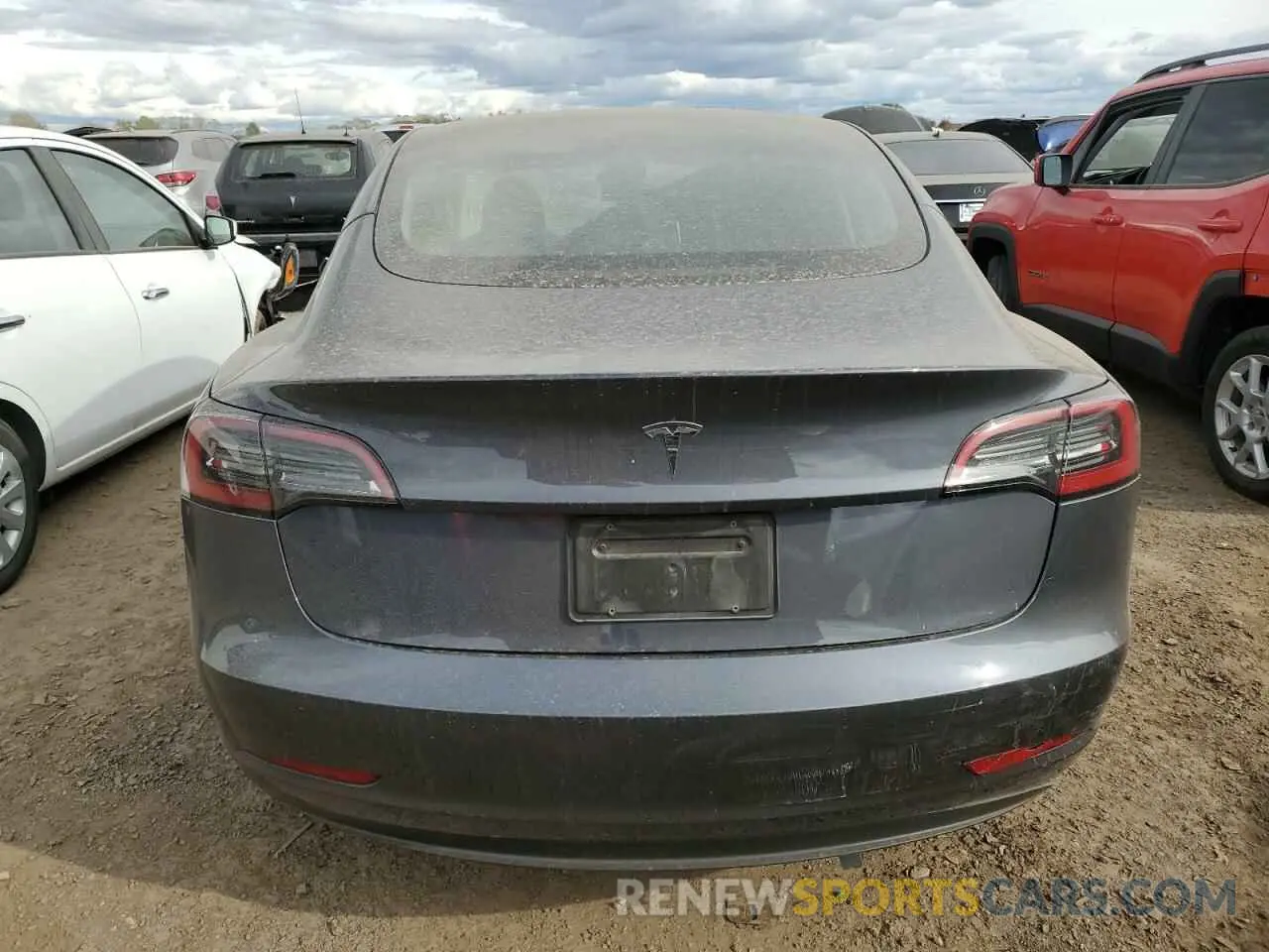 6 Photograph of a damaged car 5YJ3E1EA4PF662651 TESLA MODEL 3 2023