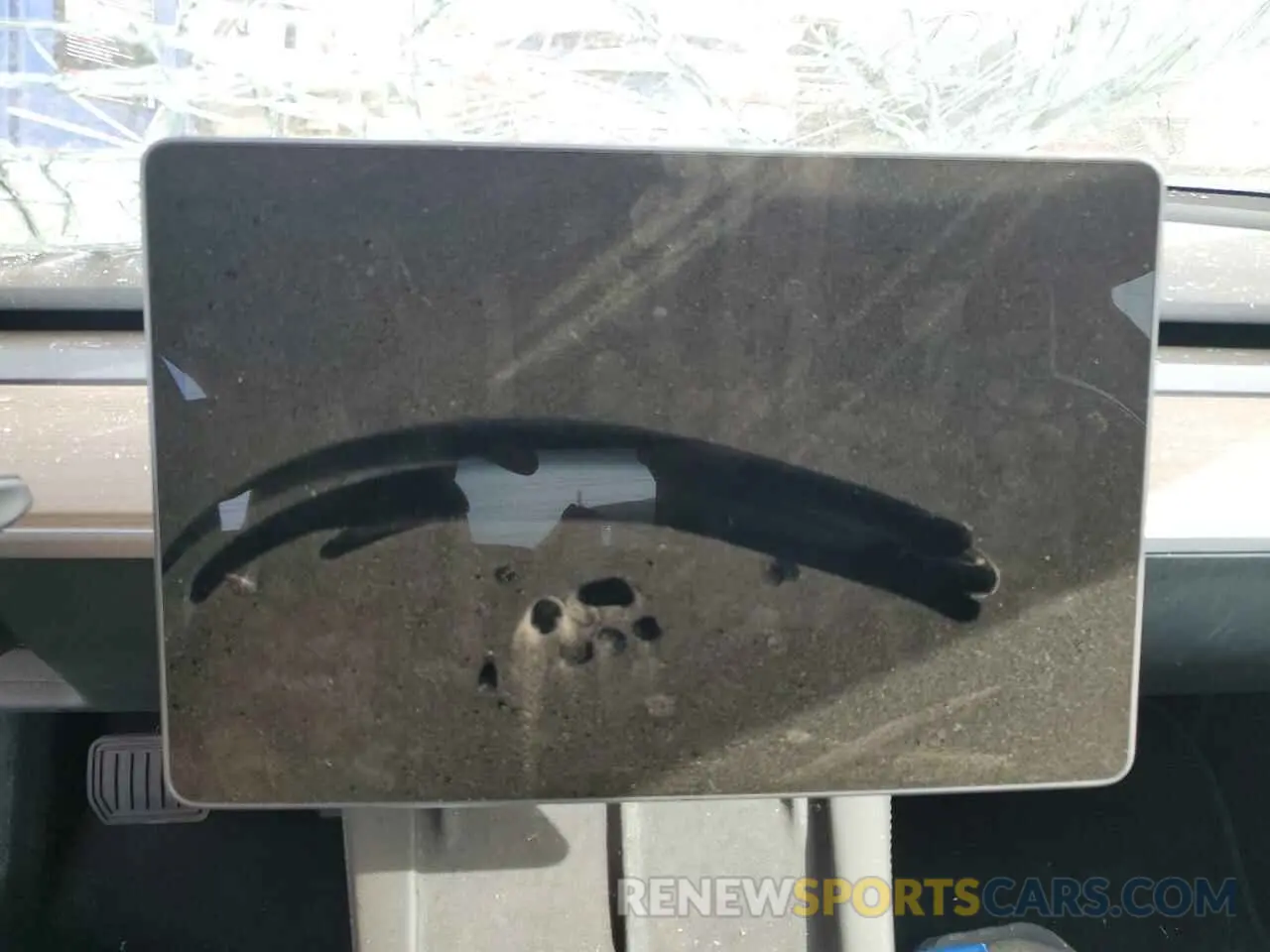 9 Photograph of a damaged car 5YJ3E1EA4PF662651 TESLA MODEL 3 2023