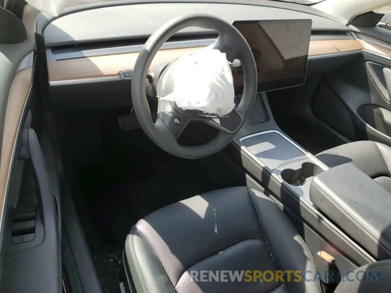 8 Photograph of a damaged car 5YJ3E1EA4PF683709 TESLA MODEL 3 2023