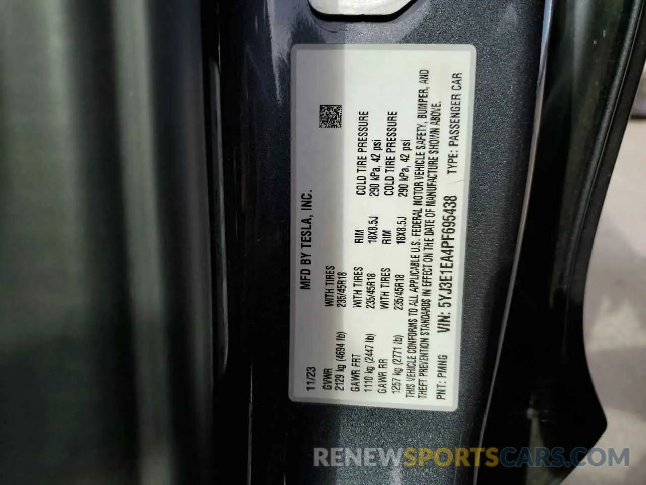 14 Photograph of a damaged car 5YJ3E1EA4PF695438 TESLA MODEL 3 2023