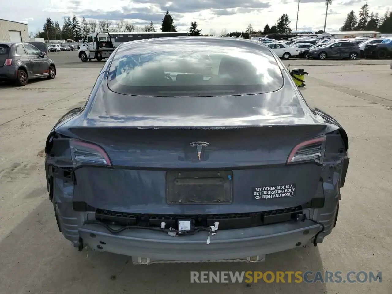 6 Photograph of a damaged car 5YJ3E1EA4PF695438 TESLA MODEL 3 2023