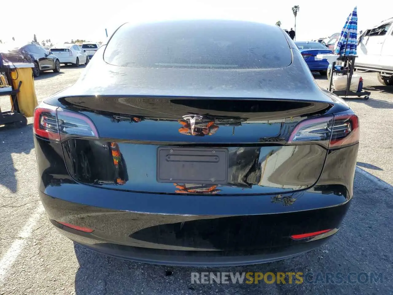 6 Photograph of a damaged car 5YJ3E1EA4PF706521 TESLA MODEL 3 2023