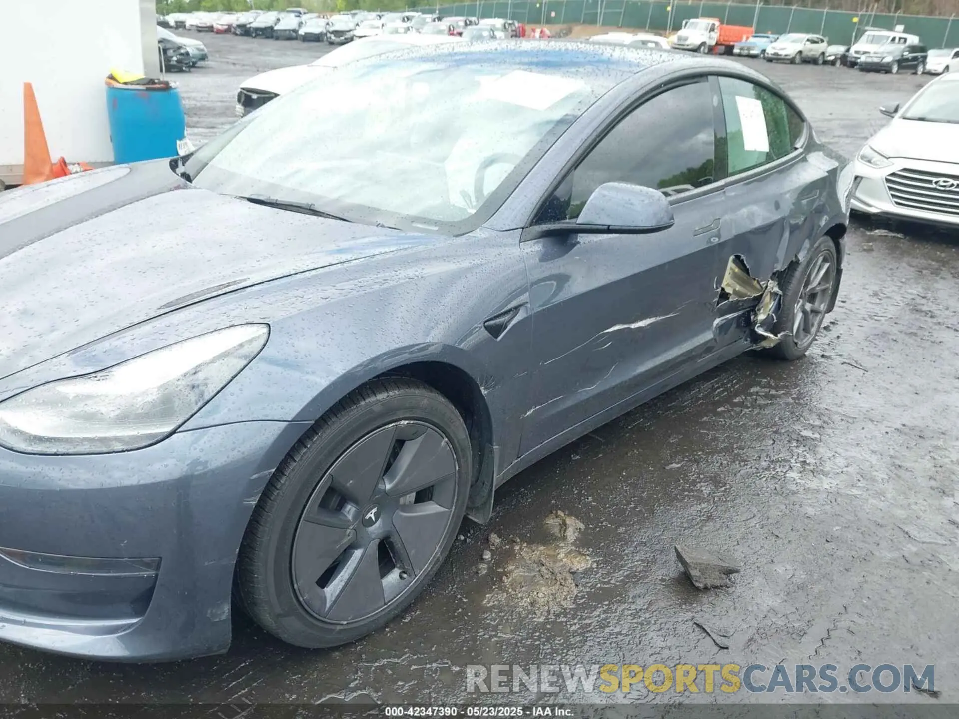 6 Photograph of a damaged car 5YJ3E1EA5PF384620 TESLA MODEL 3 2023