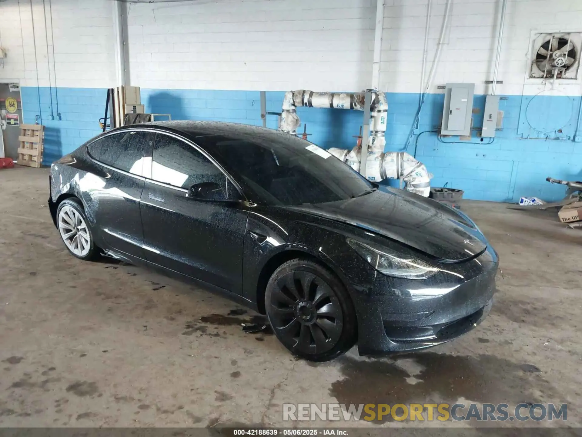 1 Photograph of a damaged car 5YJ3E1EA5PF396413 TESLA MODEL 3 2023