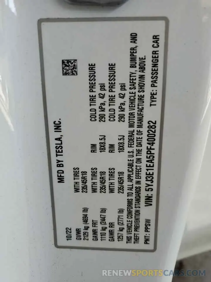 13 Photograph of a damaged car 5YJ3E1EA5PF400282 TESLA MODEL 3 2023