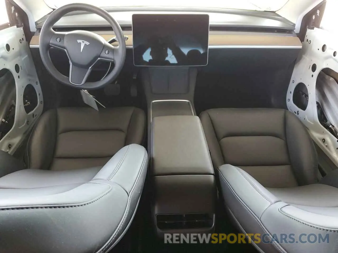 8 Photograph of a damaged car 5YJ3E1EA5PF400282 TESLA MODEL 3 2023