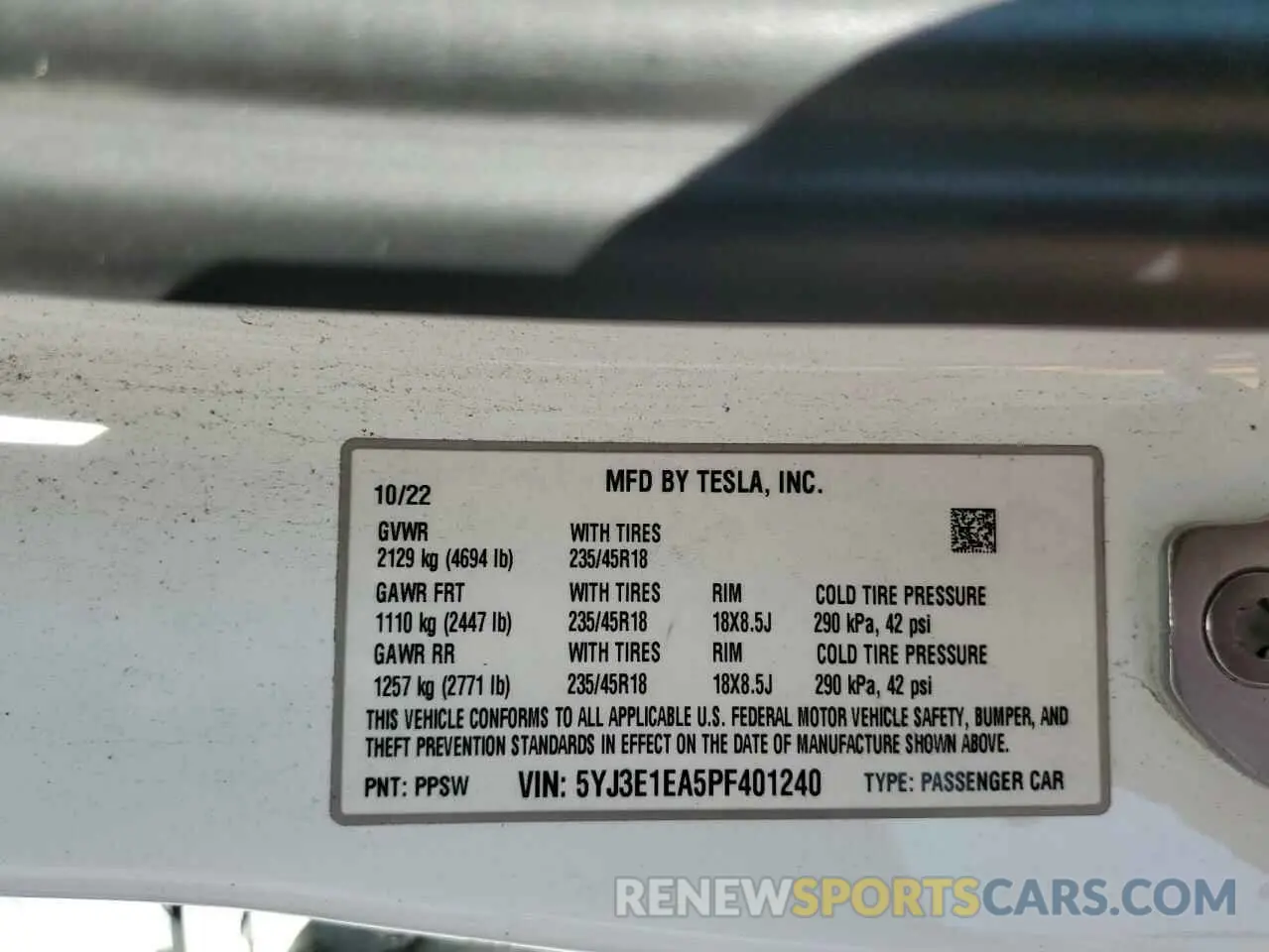 12 Photograph of a damaged car 5YJ3E1EA5PF401240 TESLA MODEL 3 2023
