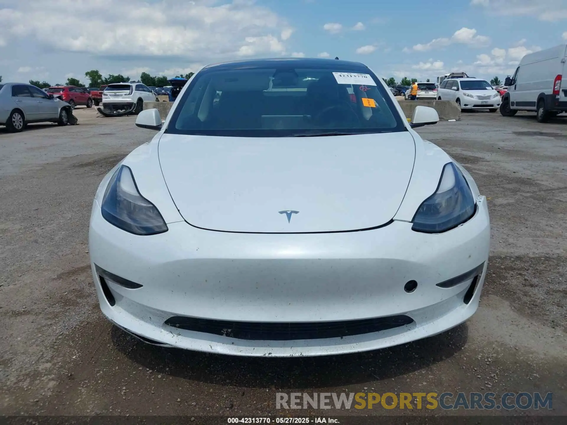 11 Photograph of a damaged car 5YJ3E1EA5PF407054 TESLA MODEL 3 2023