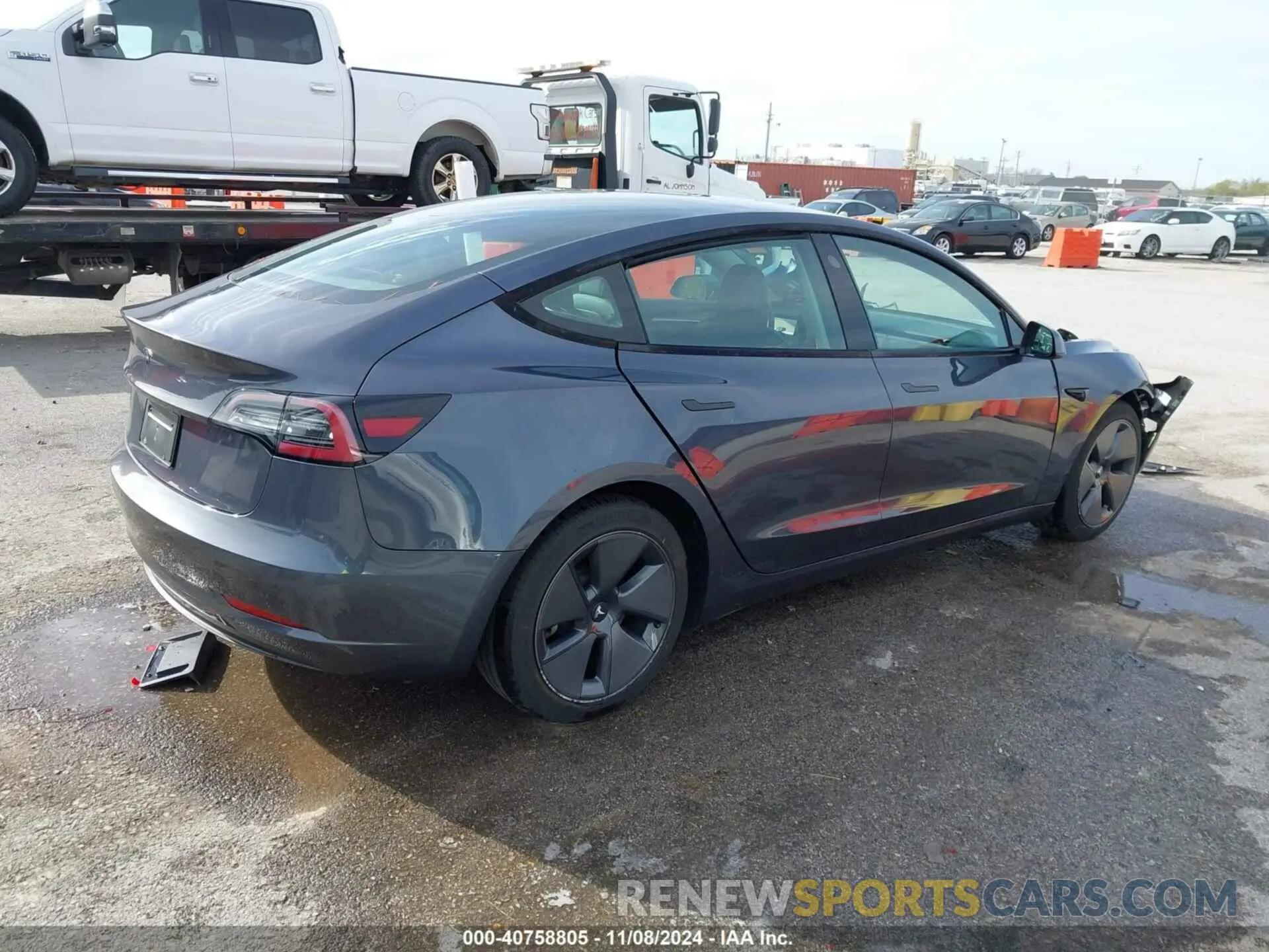 4 Photograph of a damaged car 5YJ3E1EA5PF407992 TESLA MODEL 3 2023