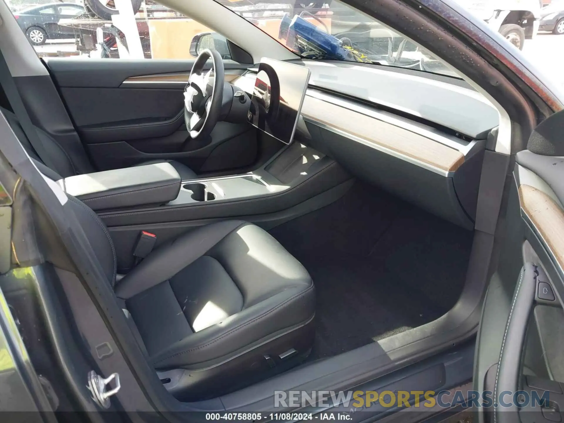 5 Photograph of a damaged car 5YJ3E1EA5PF407992 TESLA MODEL 3 2023
