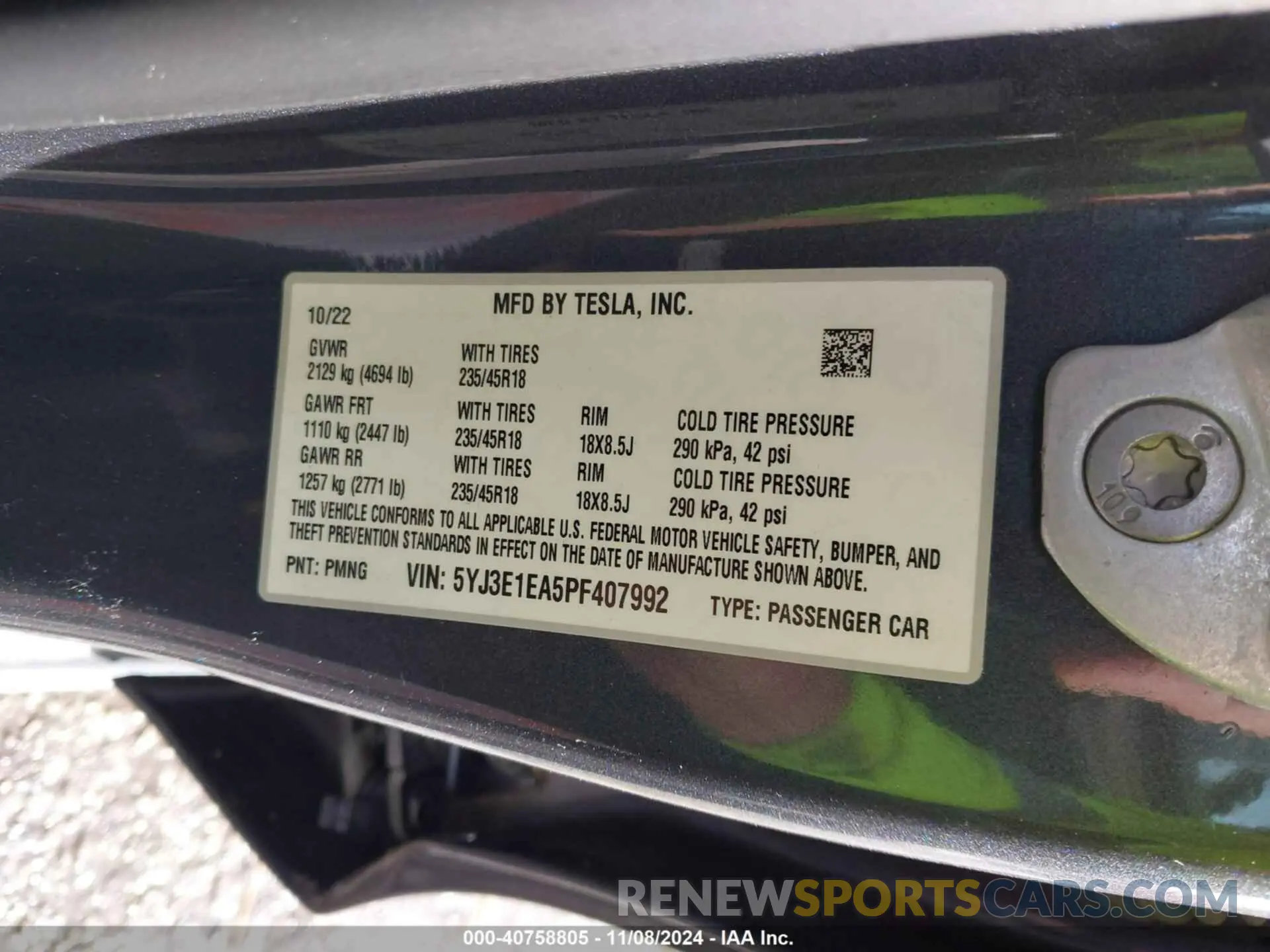 9 Photograph of a damaged car 5YJ3E1EA5PF407992 TESLA MODEL 3 2023