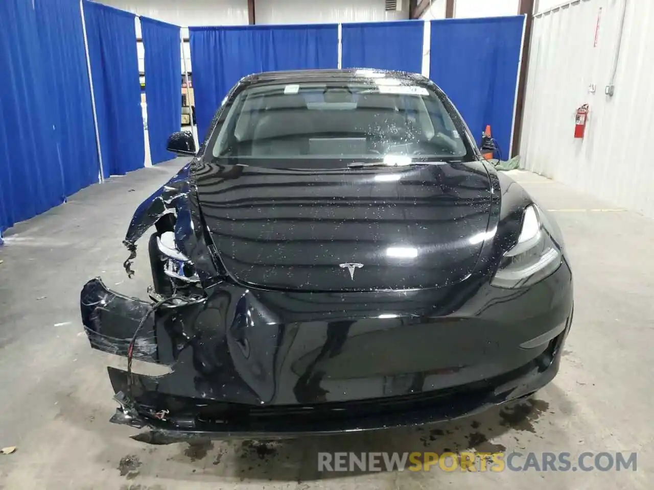 5 Photograph of a damaged car 5YJ3E1EA5PF433783 TESLA MODEL 3 2023