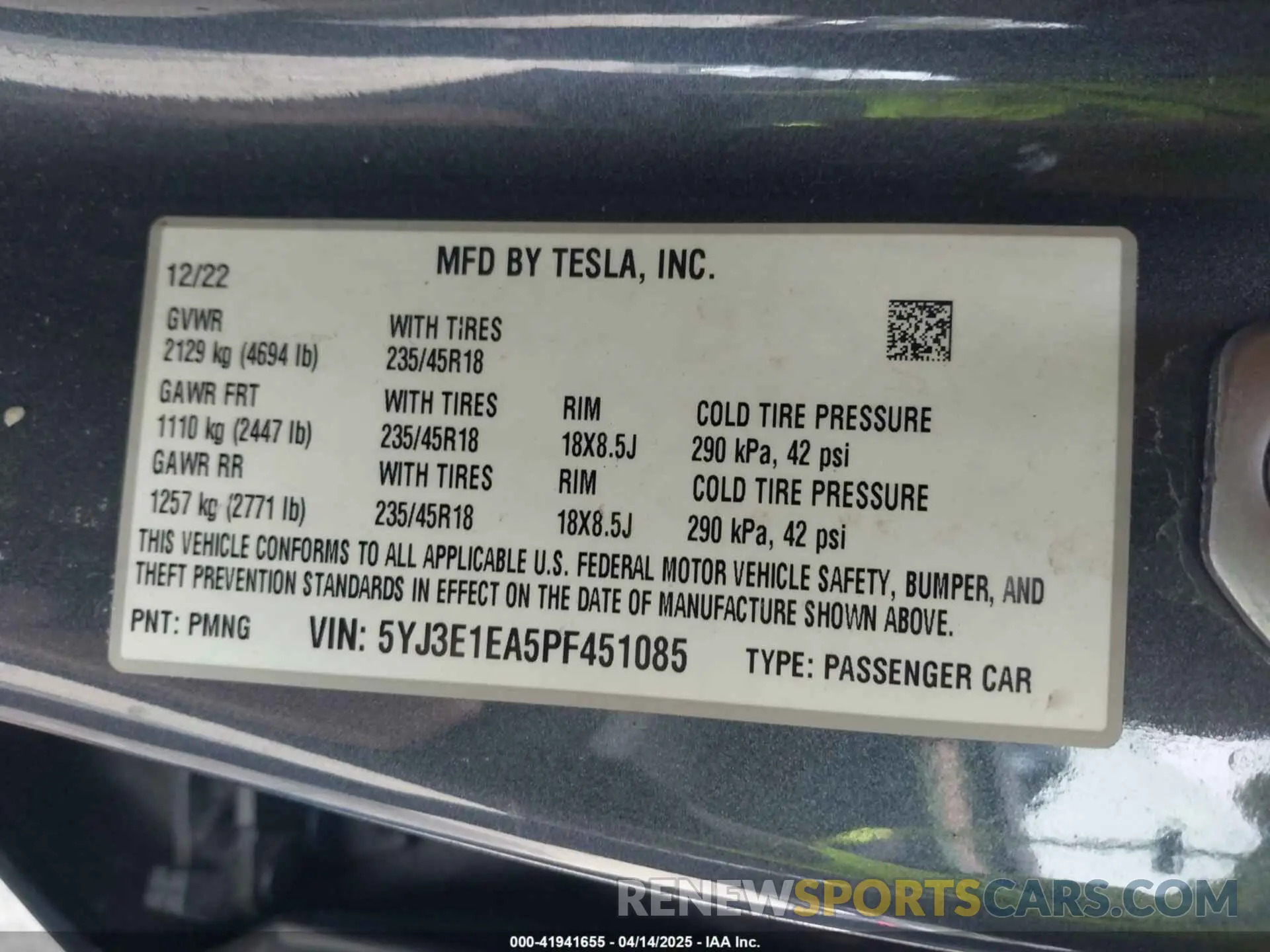 9 Photograph of a damaged car 5YJ3E1EA5PF451085 TESLA MODEL 3 2023