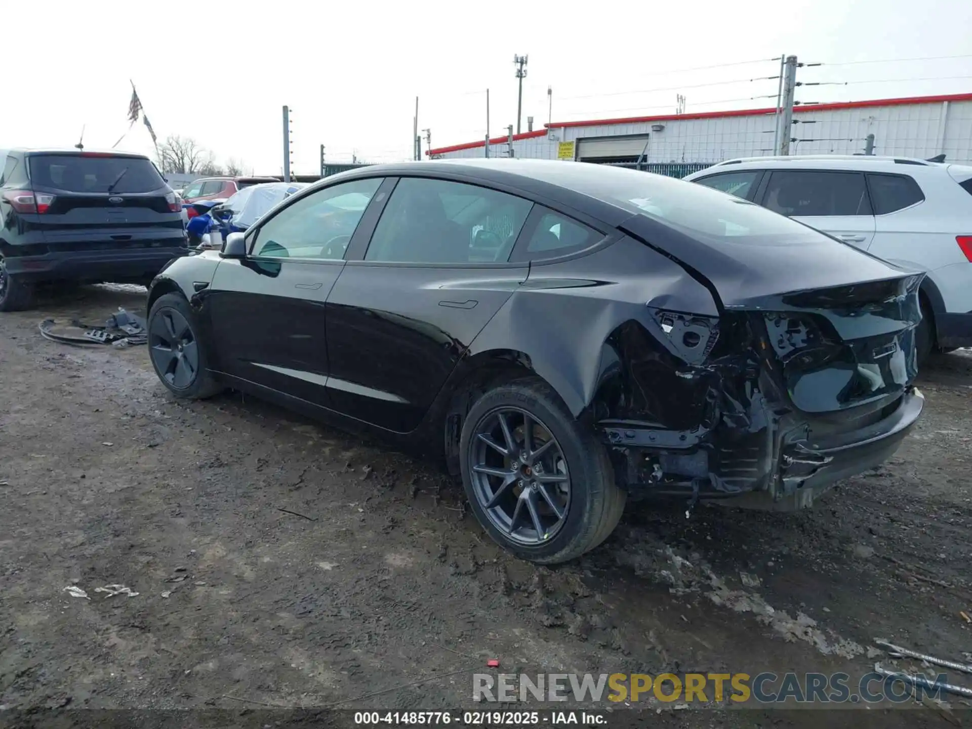 3 Photograph of a damaged car 5YJ3E1EA5PF452558 TESLA MODEL 3 2023