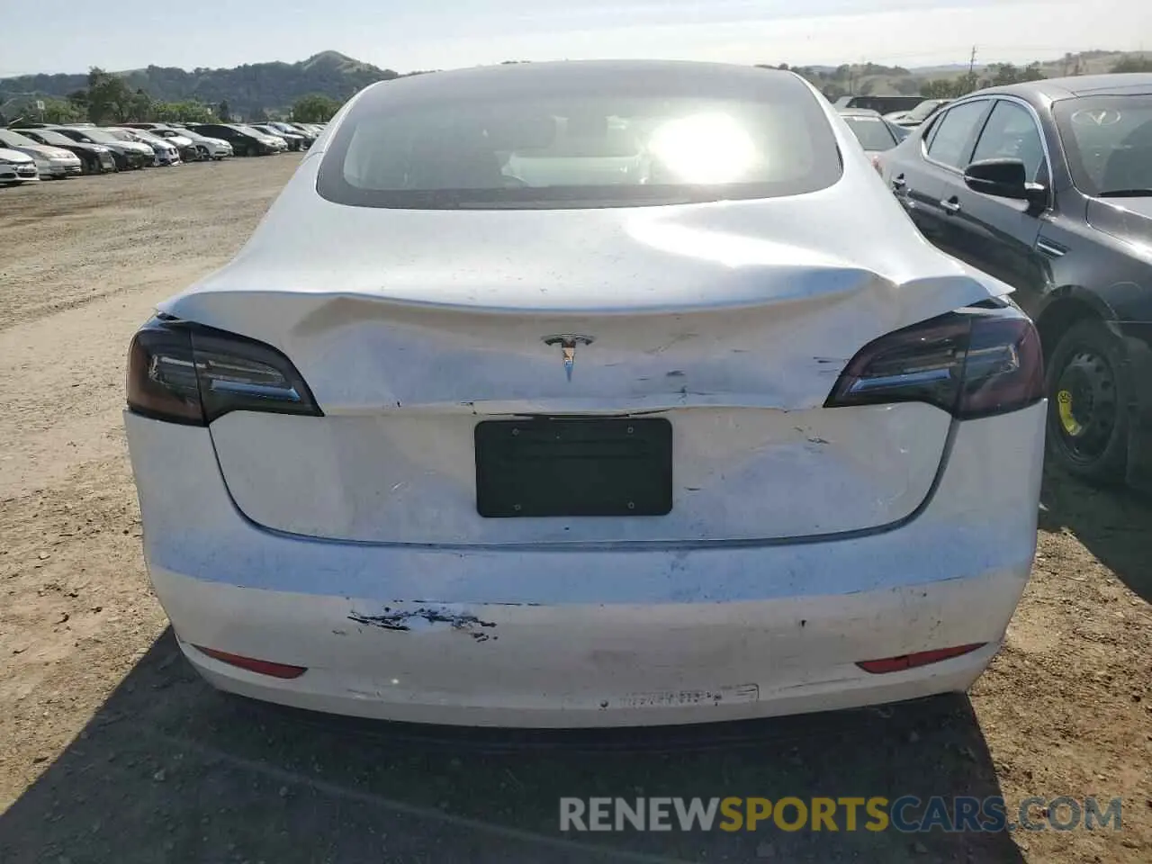 6 Photograph of a damaged car 5YJ3E1EA5PF463169 TESLA MODEL 3 2023