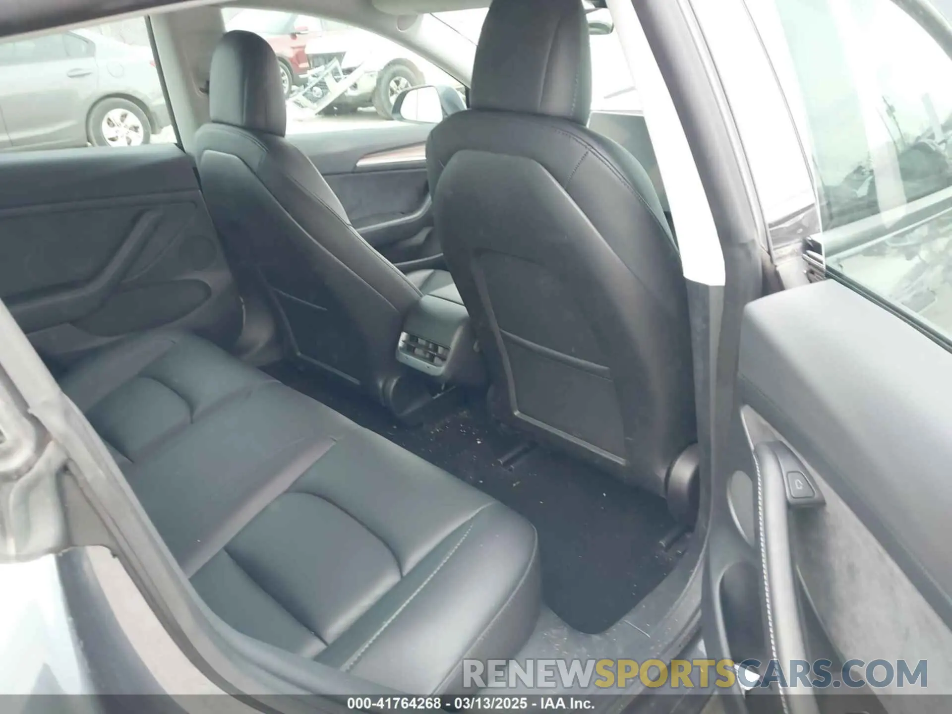 8 Photograph of a damaged car 5YJ3E1EA5PF474382 TESLA MODEL 3 2023