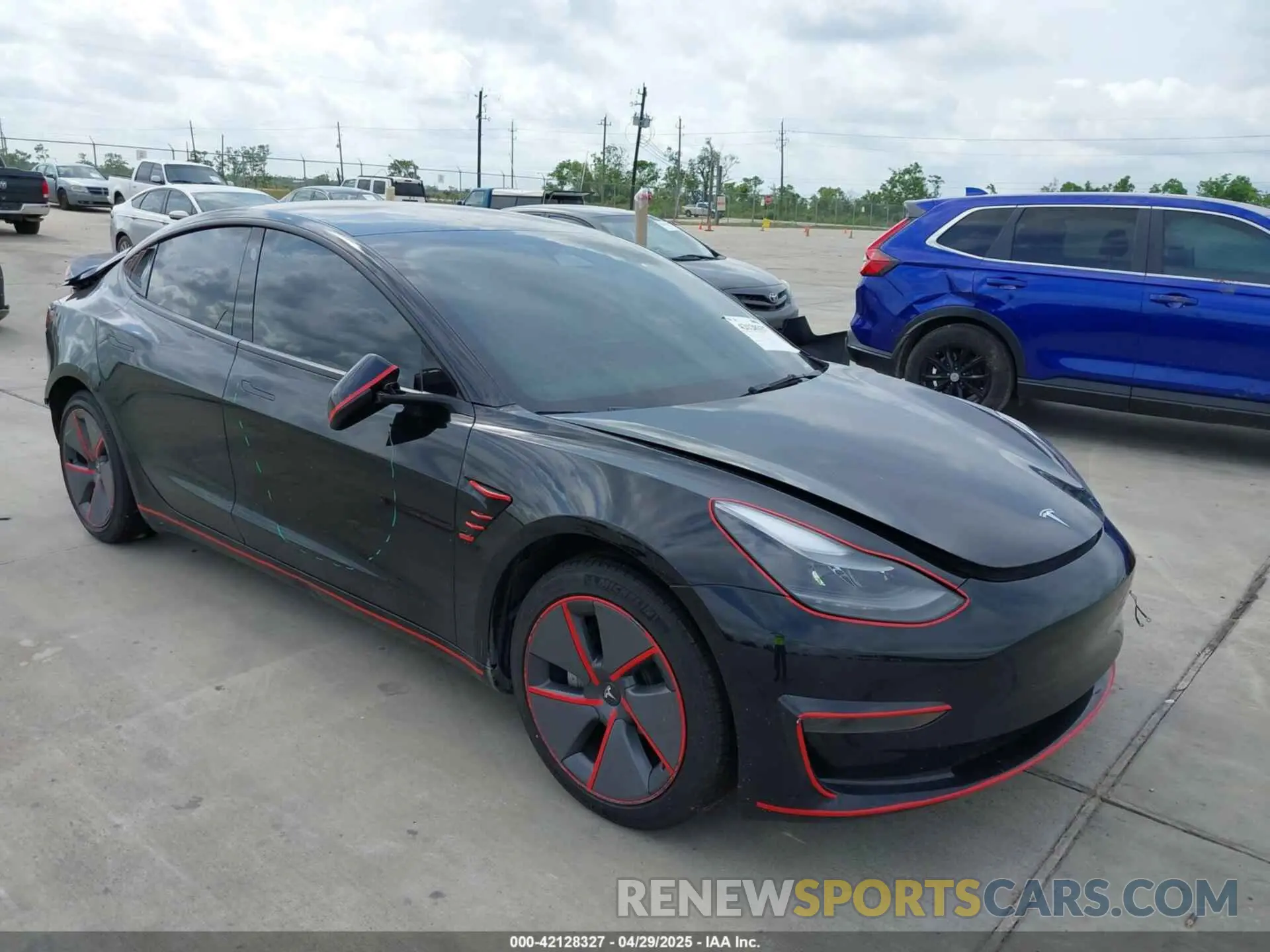 1 Photograph of a damaged car 5YJ3E1EA5PF484040 TESLA MODEL 3 2023