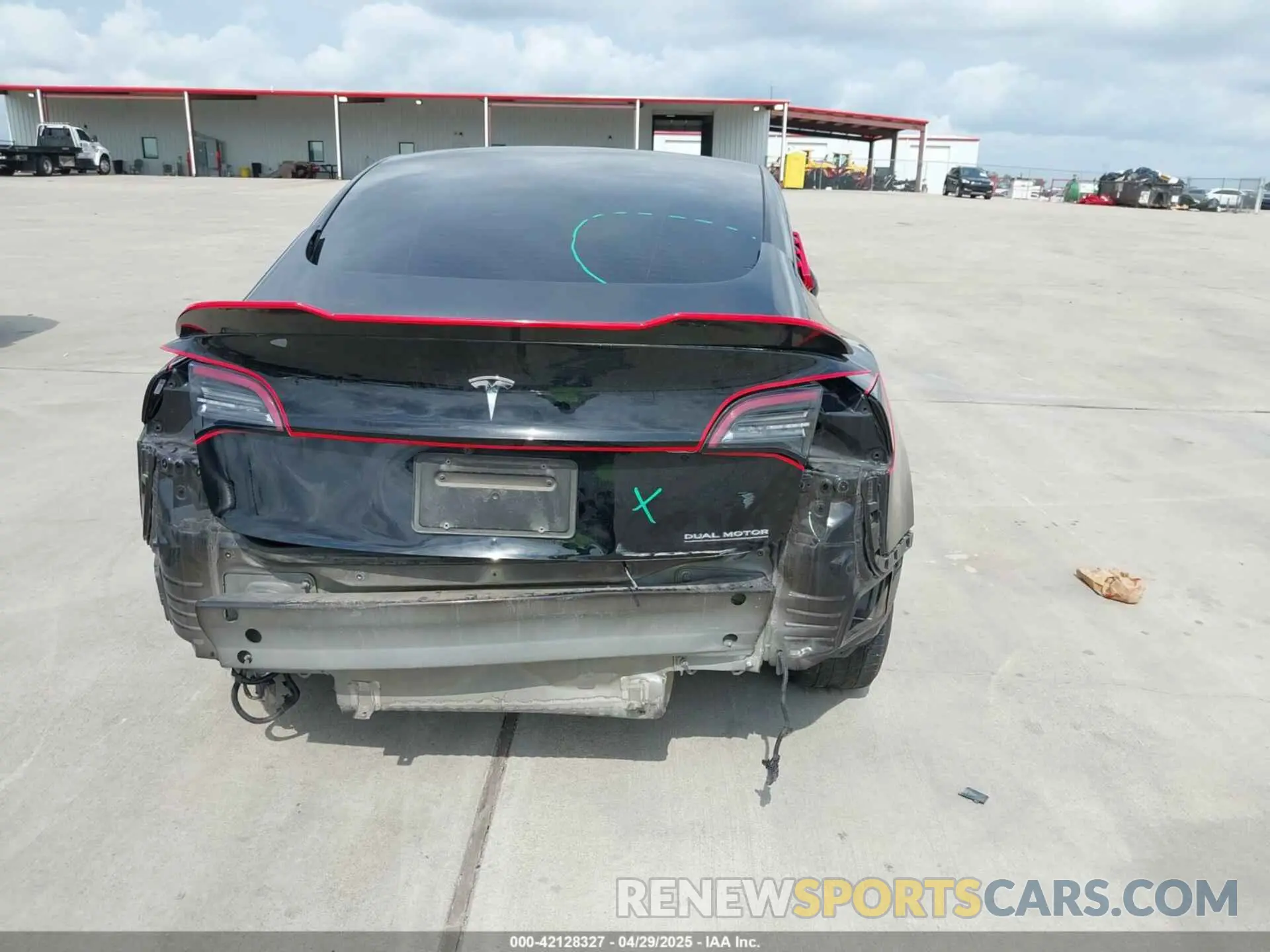 16 Photograph of a damaged car 5YJ3E1EA5PF484040 TESLA MODEL 3 2023