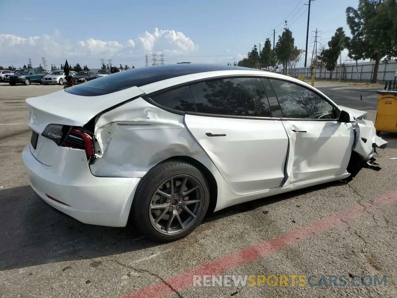 3 Photograph of a damaged car 5YJ3E1EA5PF486726 TESLA MODEL 3 2023