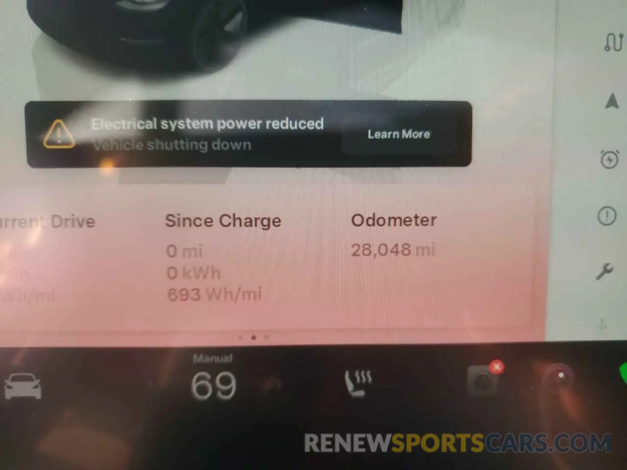 9 Photograph of a damaged car 5YJ3E1EA5PF487049 TESLA MODEL 3 2023