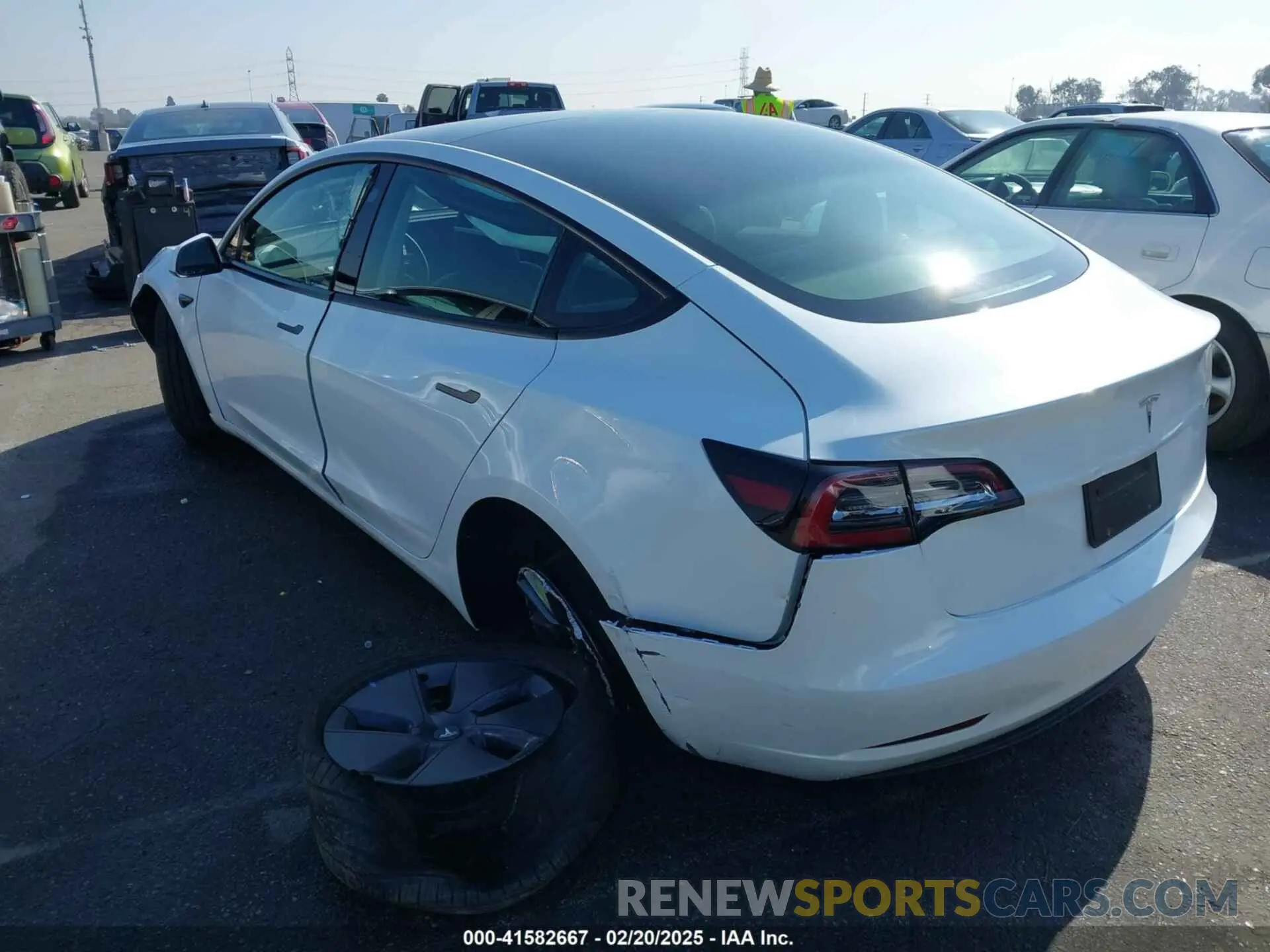 3 Photograph of a damaged car 5YJ3E1EA5PF487939 TESLA MODEL 3 2023