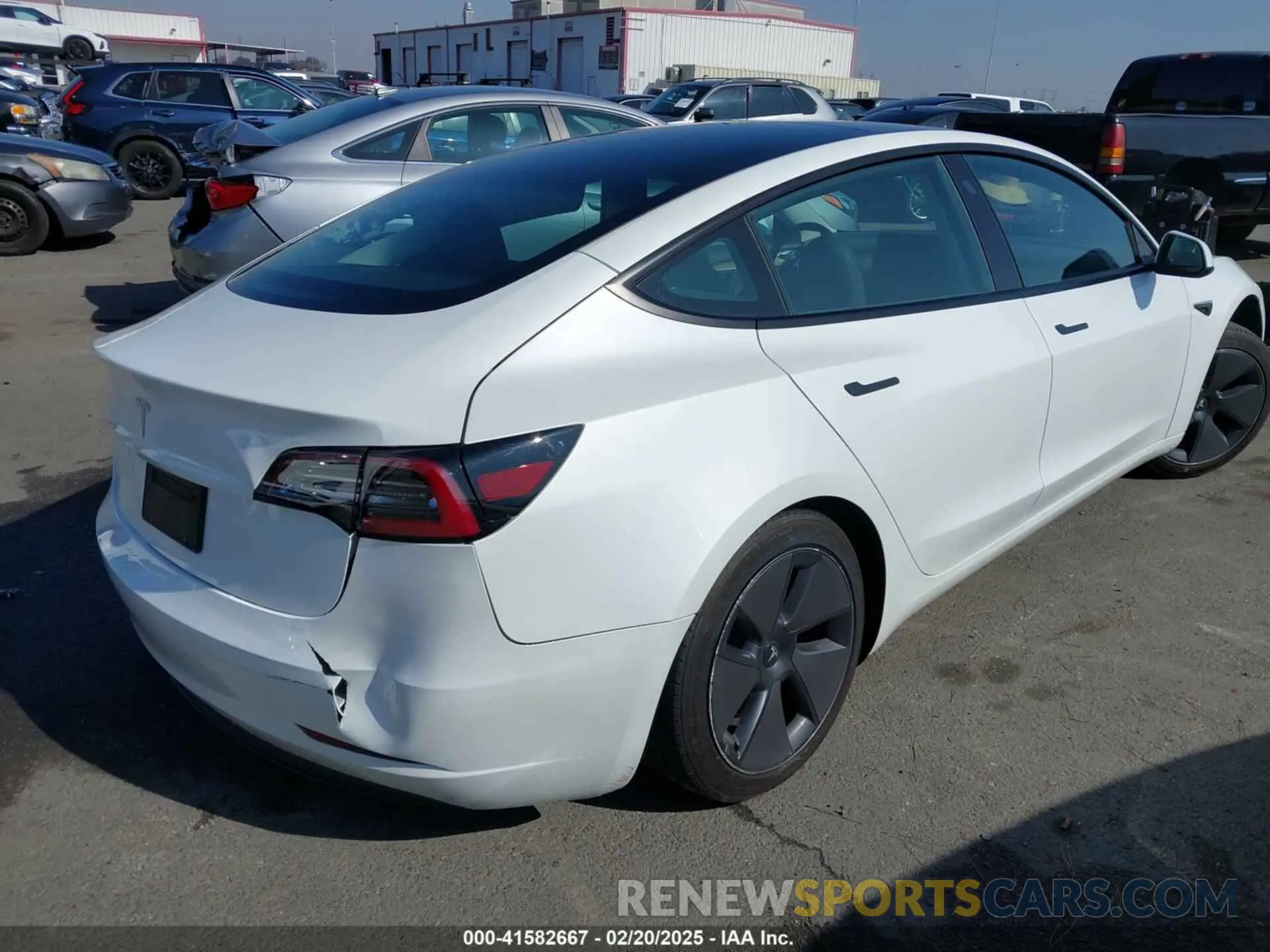 4 Photograph of a damaged car 5YJ3E1EA5PF487939 TESLA MODEL 3 2023