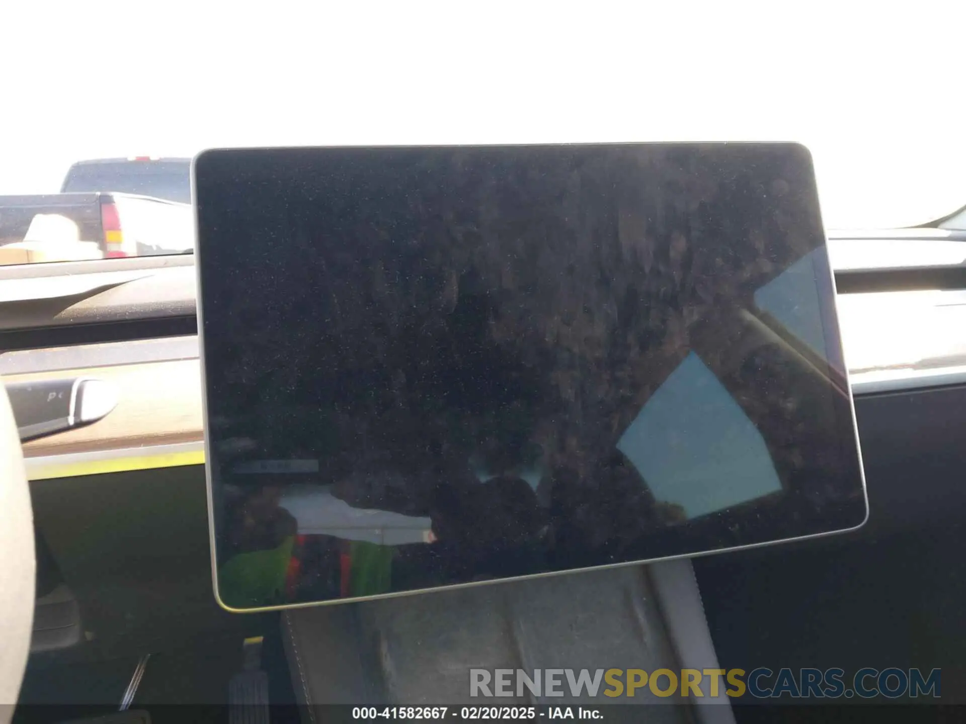 7 Photograph of a damaged car 5YJ3E1EA5PF487939 TESLA MODEL 3 2023
